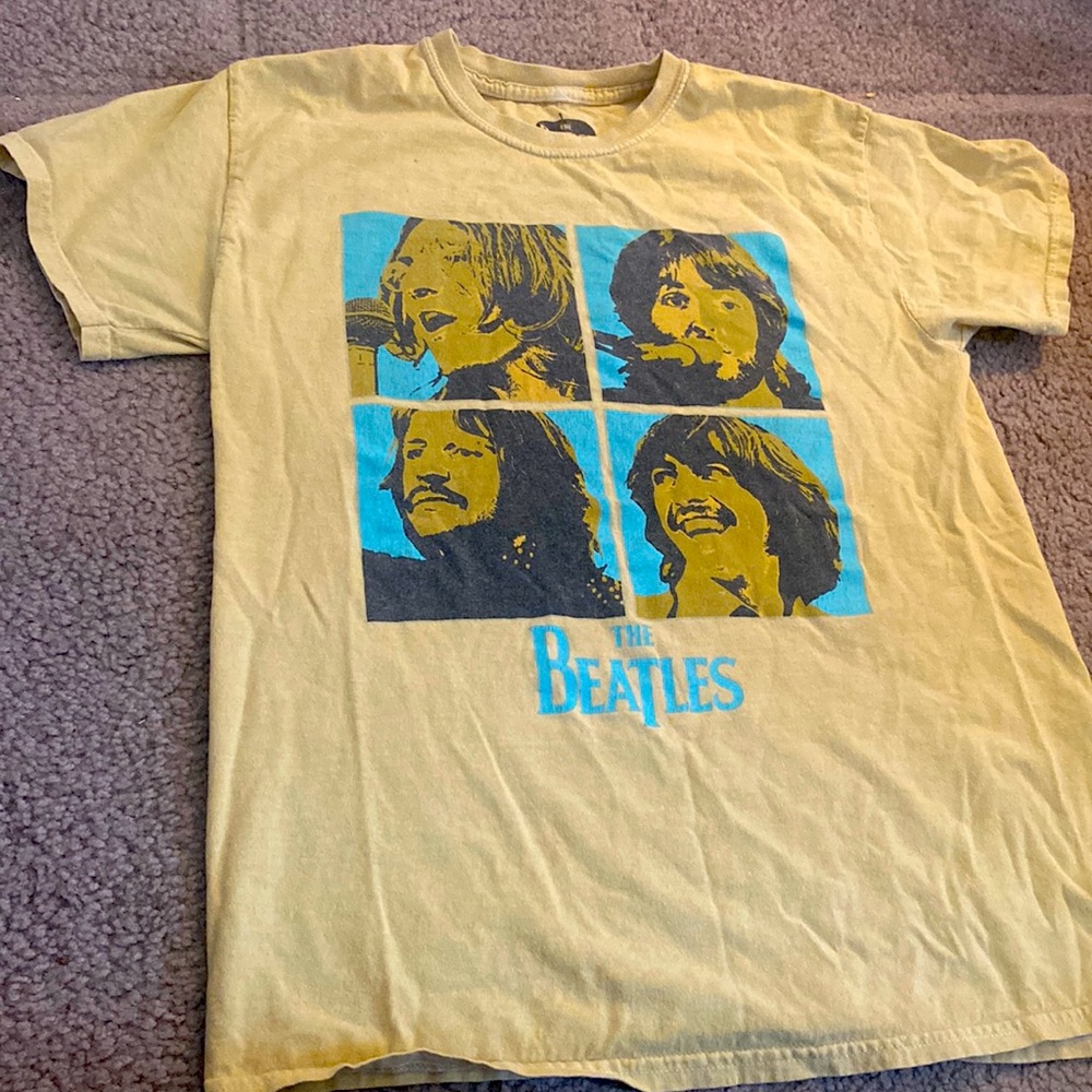 cute oversized beatles shirt